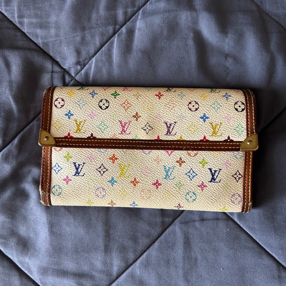 Authentic Louis Vuitton Cream Wallet with Signature Monogram